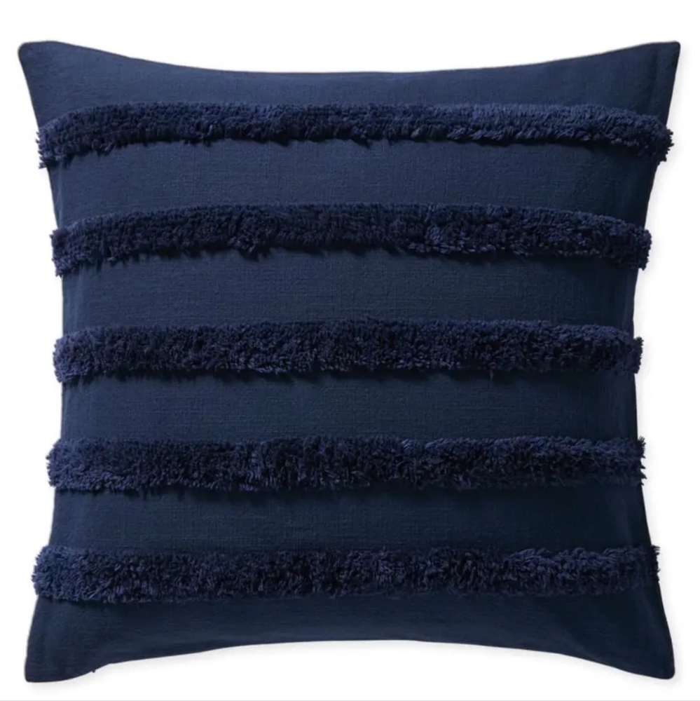 BNWT (1) Cuesta Pillow - 24x24 - Navy